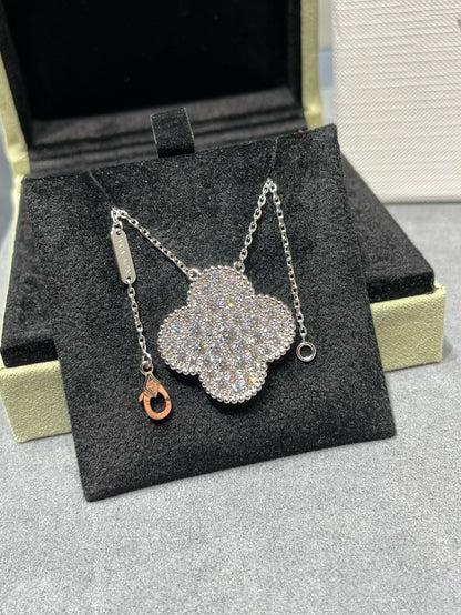 [Lucky Star]CLOVER 25MM LARGE PENDANT DIAMOND PAVED SILVER NECKLACE