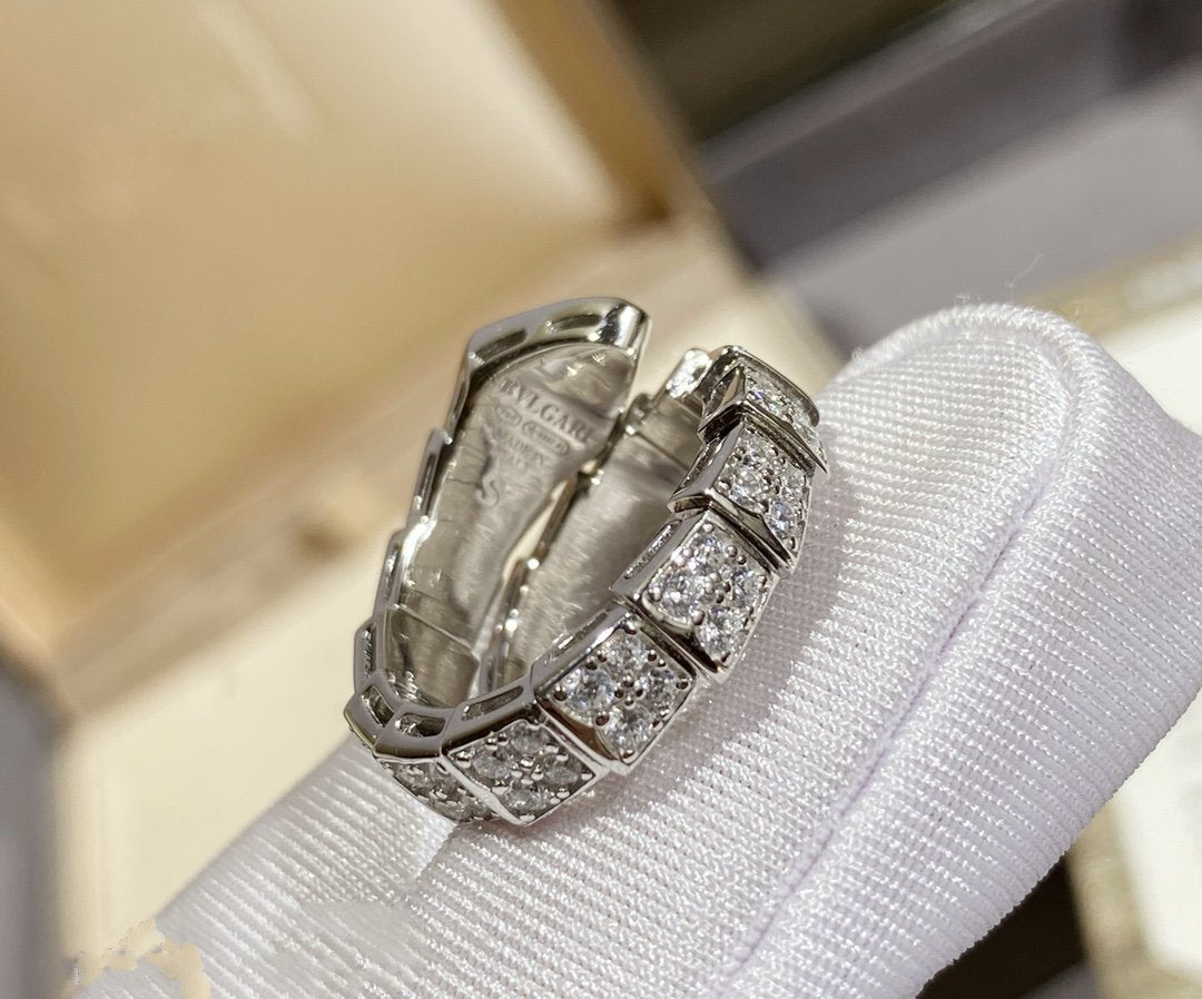 [Lucky Star]SERPENTI RING SILVER DIAMOND PAVED