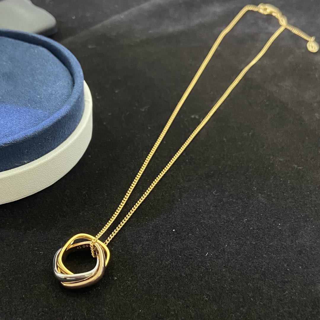 [Lucky Star]TRINITY NECKLACE GOLD SMALL MODEL