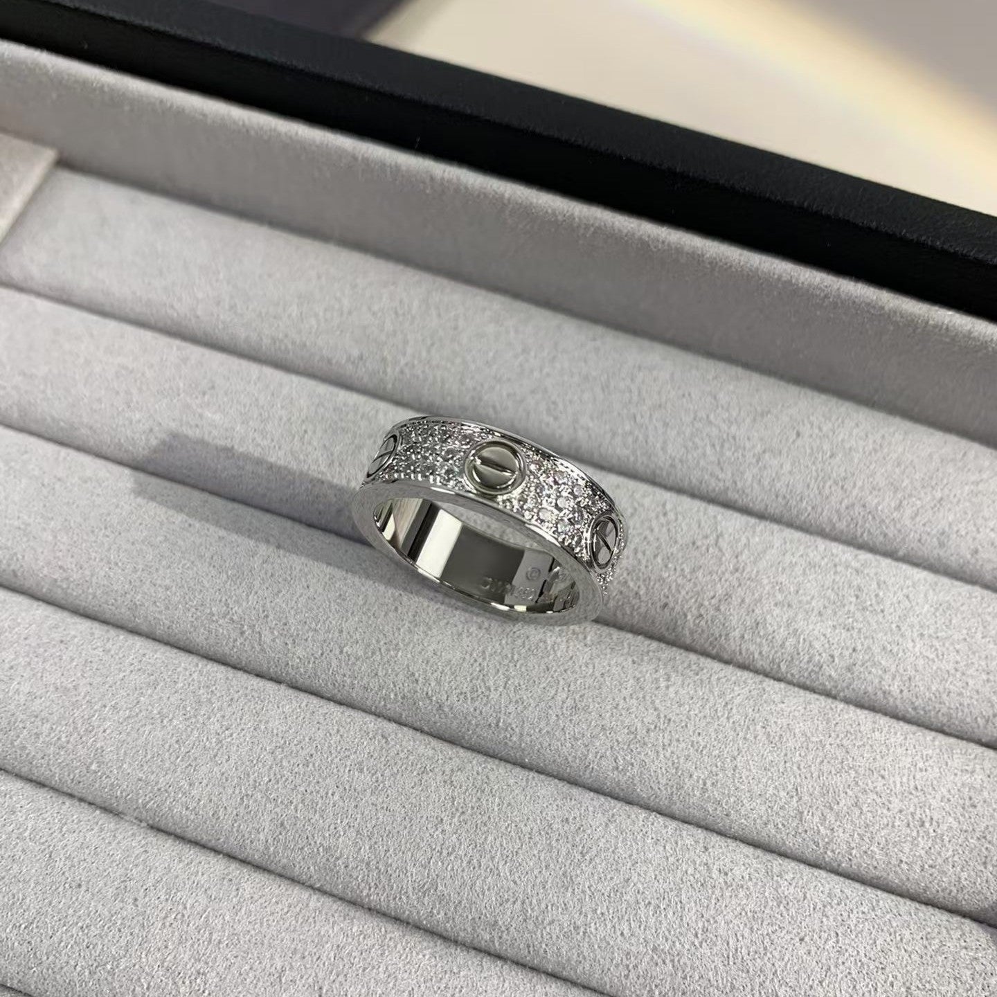 [Lucky Star]LOVE RING 5.5MM DIAMONDS PAVED