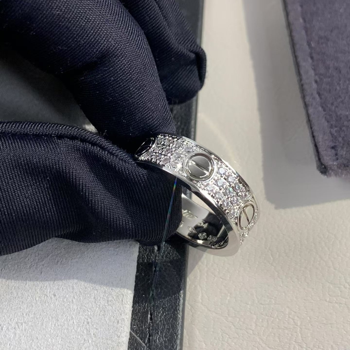 [Lucky Star]LOVE RING 5.5MM DIAMONDS PAVED