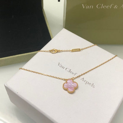 [Lucky Star]CLOVER 15MM PINK MOTHER-OF-PEARL NECKLACE