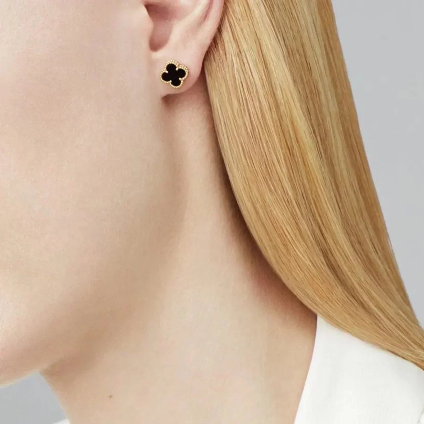[Lucky Star]CLOVER MINI 9.5MM BLACK MOP EARRINGS