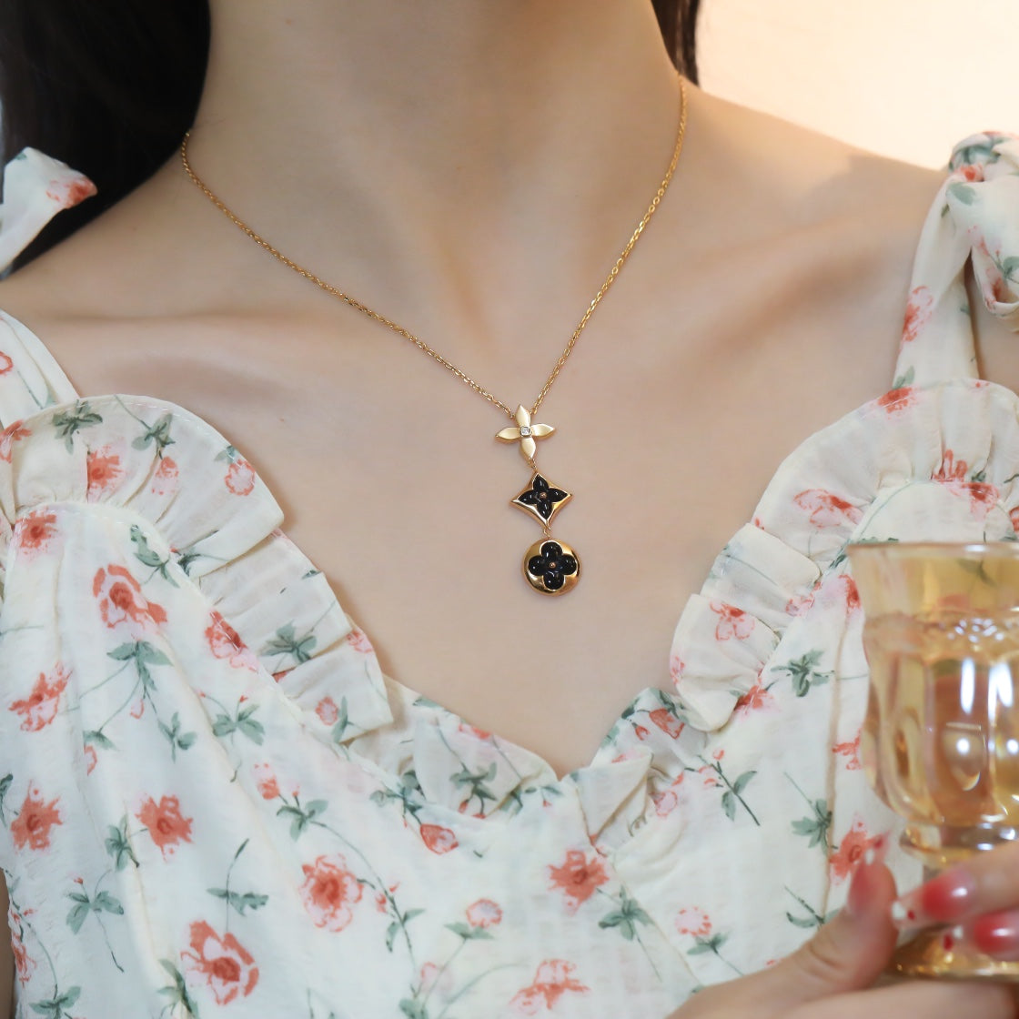 [Lucky Star]STAR AND SUN ONYX PINK GOLD NECKLACE