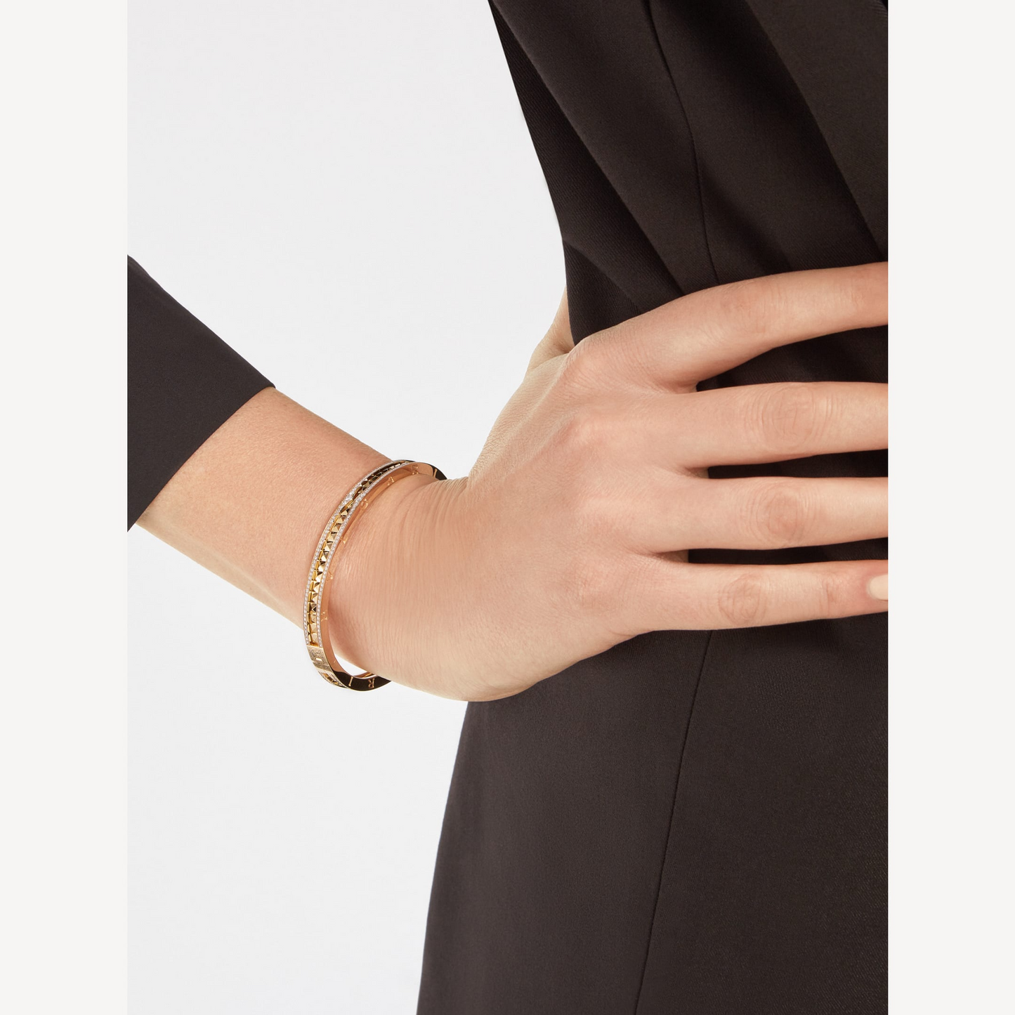 [Lucky Star]ZERO 1 SPIRAL AND PAVED DIAMOND GOLD BRACELET