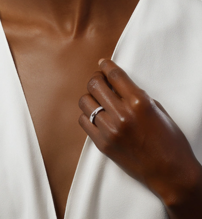 [Lucky Star]ALLIANCE LIENS VIDENCE PAVED DIAMOND 4MM RING