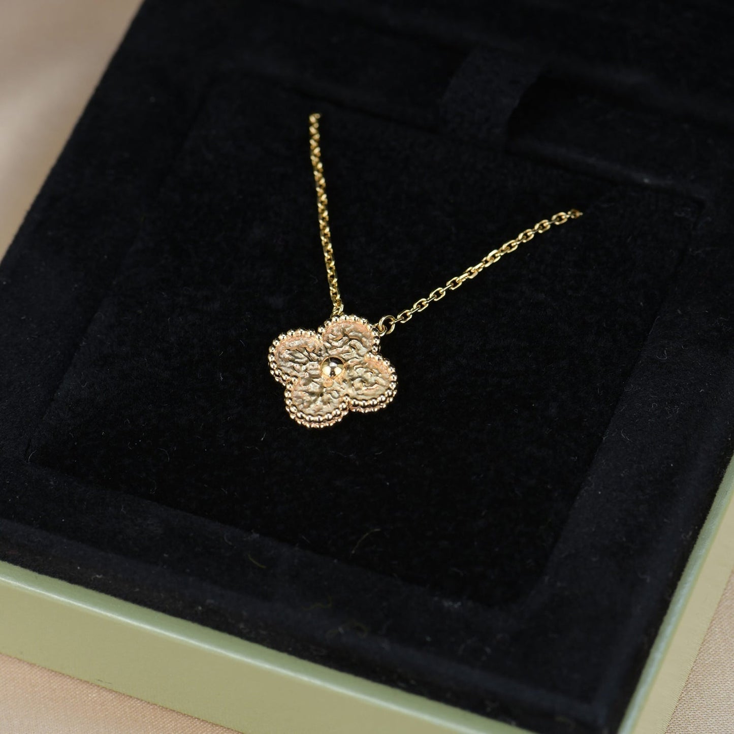 [Lucky Star]CLOVER 15MM  BRONZING NECKLACE