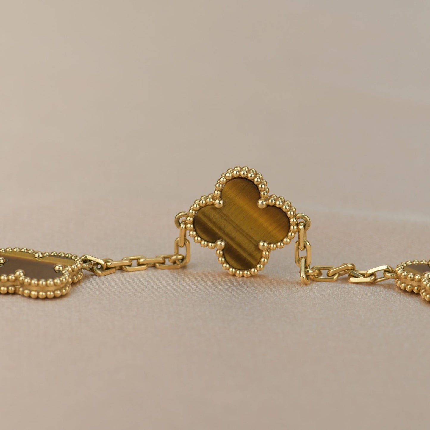 [Lucky Star]CLOVER  5 MOTIFS TIGER EYE BRACELET
