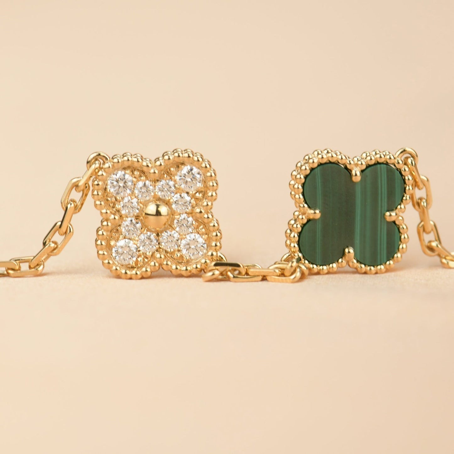 [Lucky Star]CLOVER  5 MOTIF MALACHITE DIAMOND BRACELET