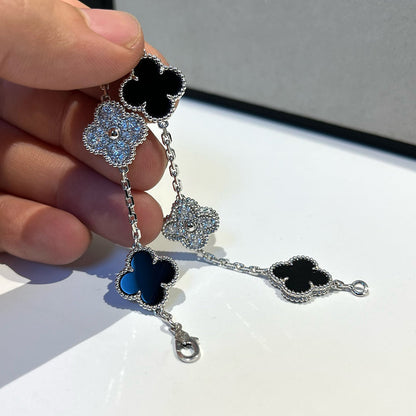 [Lucky Star]CLOVER 5 MOTIF ONYXS DIAMOND BRACELET SILVER
