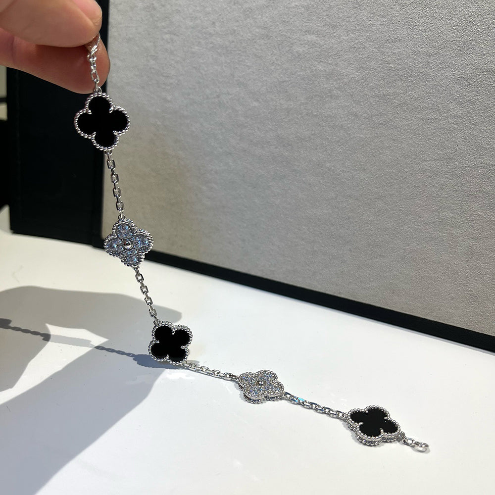[Lucky Star]CLOVER 5 MOTIF ONYXS DIAMOND BRACELET SILVER
