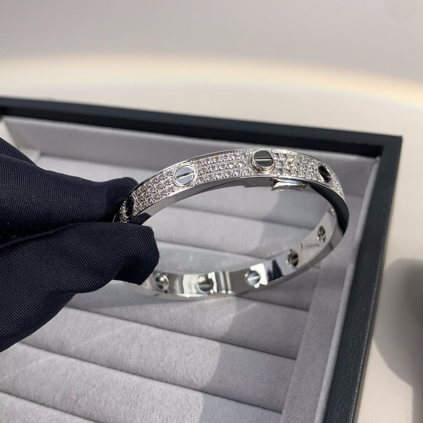 [Lucky Star]LOVE BRACELET 6.1MM DIAMOND-PAVED CERAMIC