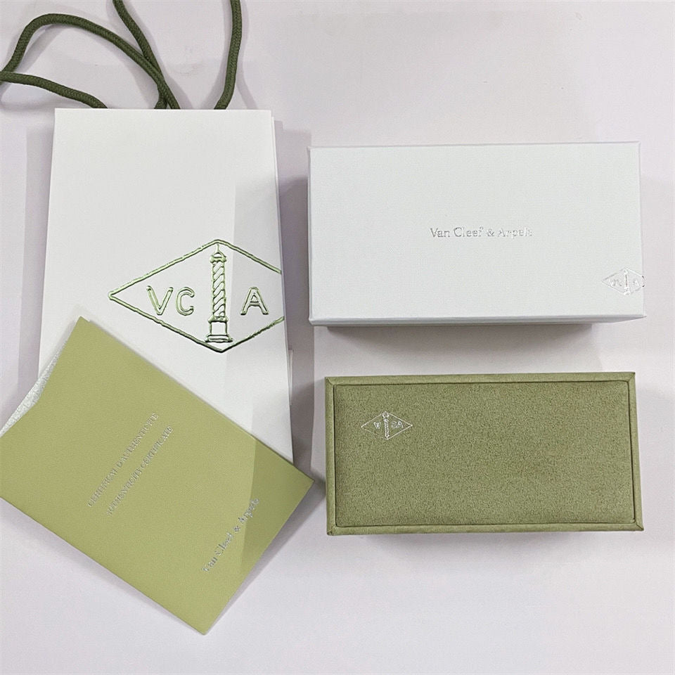 [Lucky Star]VA CLOVER BRACELET NECKLACE RING BOX GIFT BAG