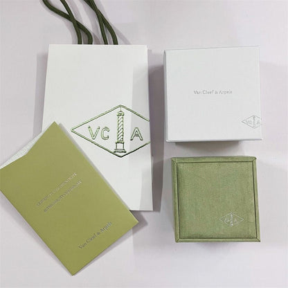 [Lucky Star]VA CLOVER BRACELET NECKLACE RING BOX GIFT BAG