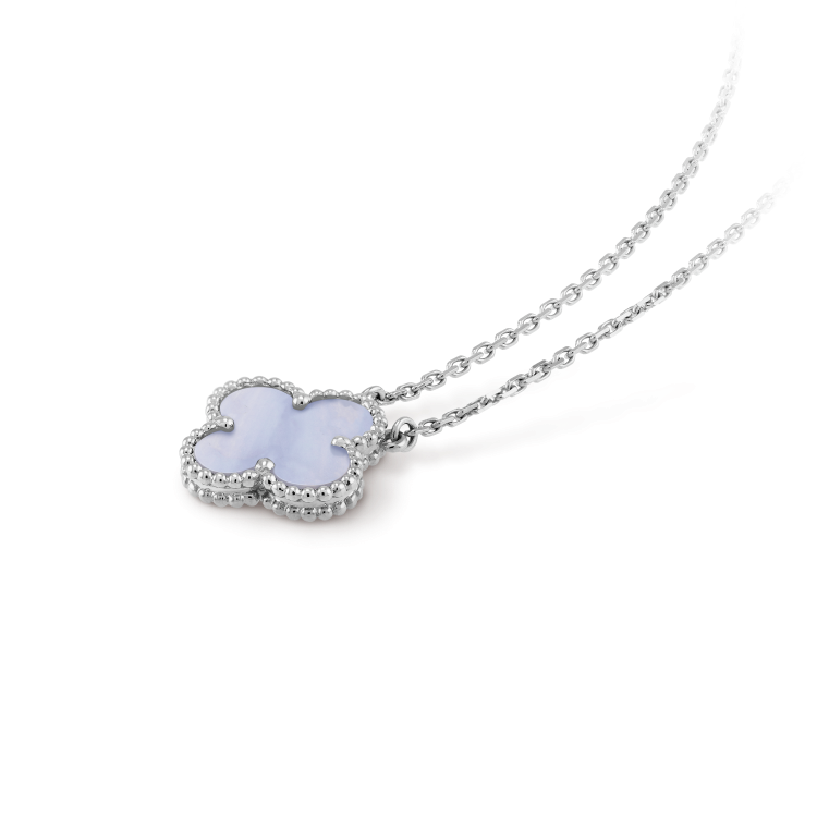 [Lucky Star]CLOVER 15MM BLUE CHALCEDONY NECKLACE SILVER