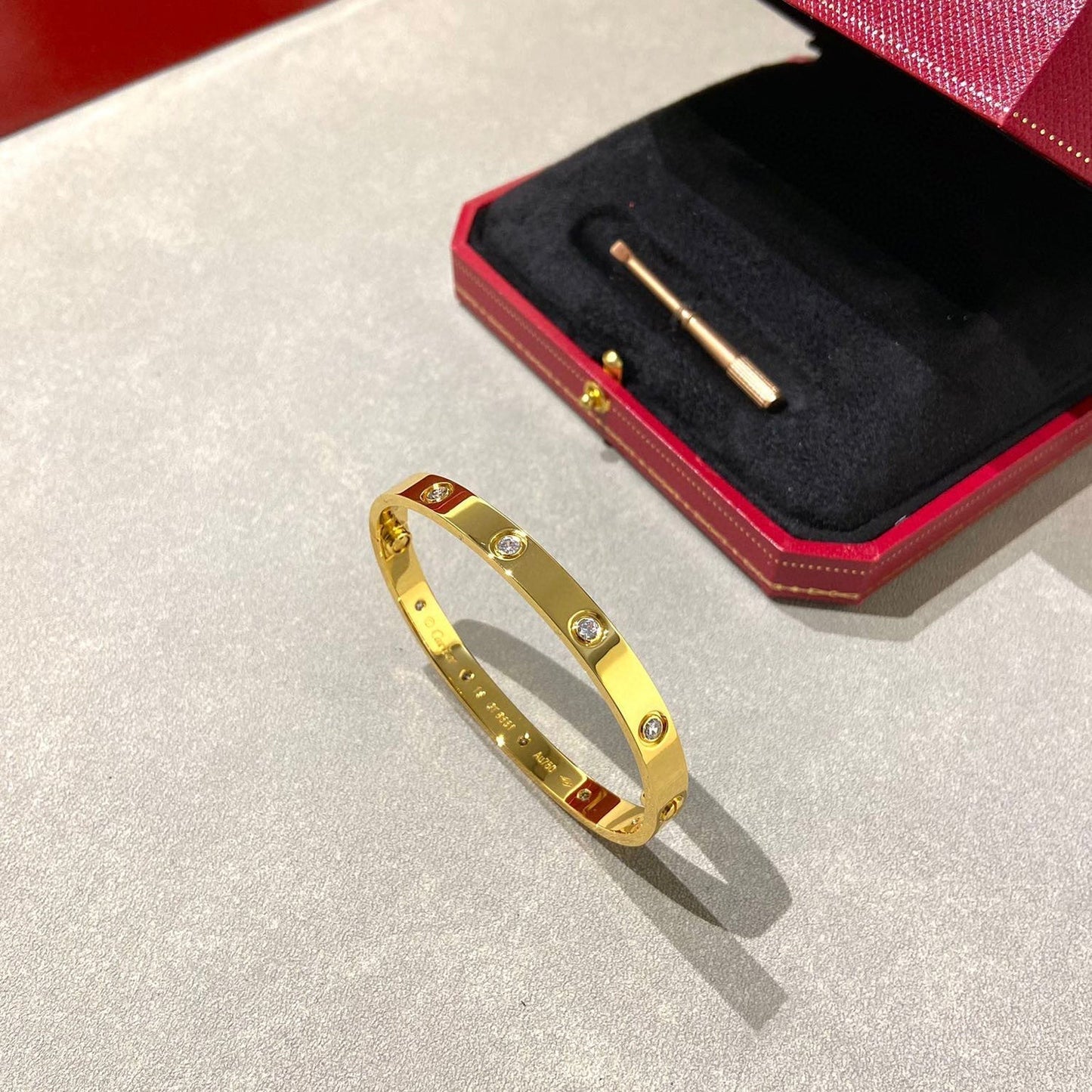 [Lucky Star]LOVE BRACELET 6.1MM 10 DIAMONDS