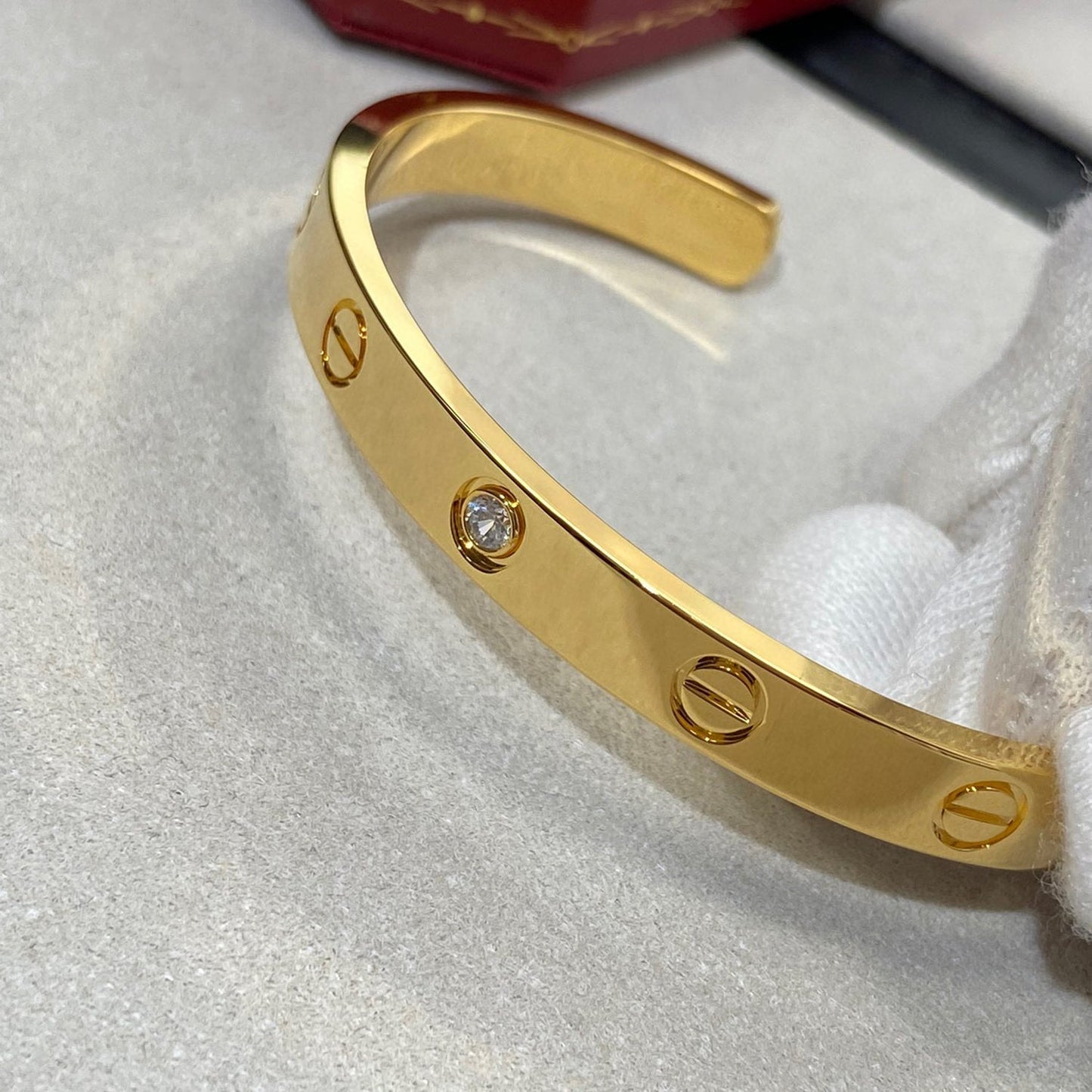[Lucky Star]LOVE BRACELET 6.1MM 1 DIAMOND OPEN CUFF