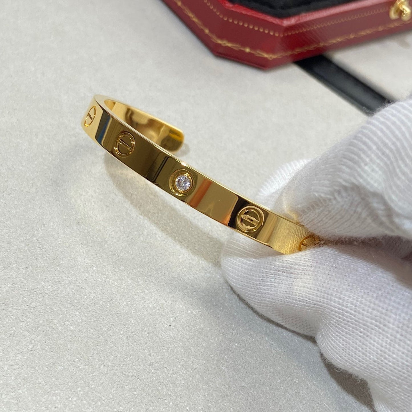 [Lucky Star]LOVE BRACELET 6.1MM 1 DIAMOND OPEN CUFF