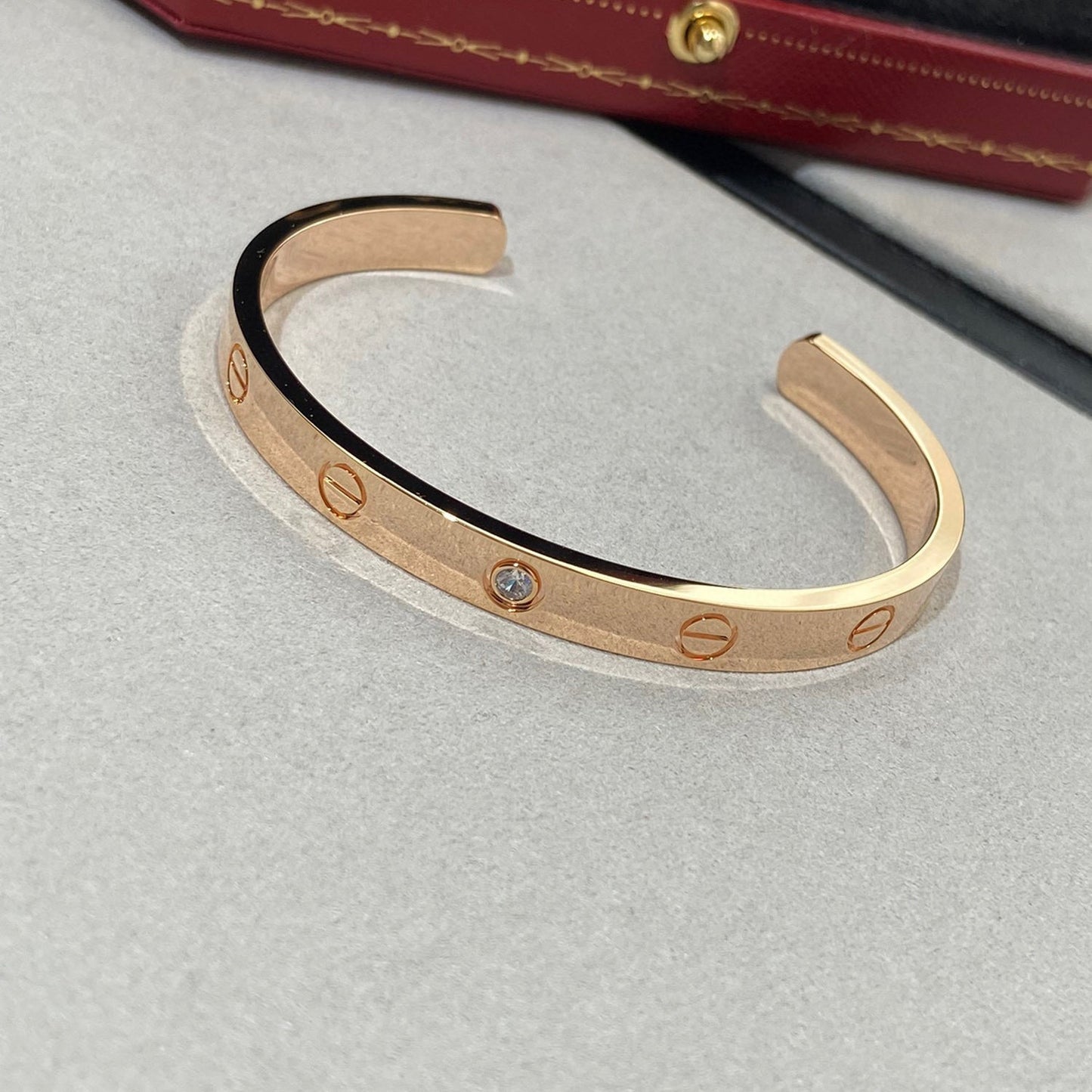 [Lucky Star]LOVE BRACELET 6.1MM 1 DIAMOND OPEN CUFF