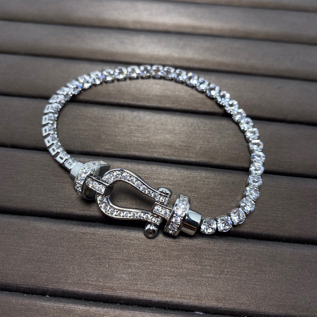 [Lucky Star]FORCE  LARGE HORSESHOE FULL DIAMOND TENNIS BRACELET