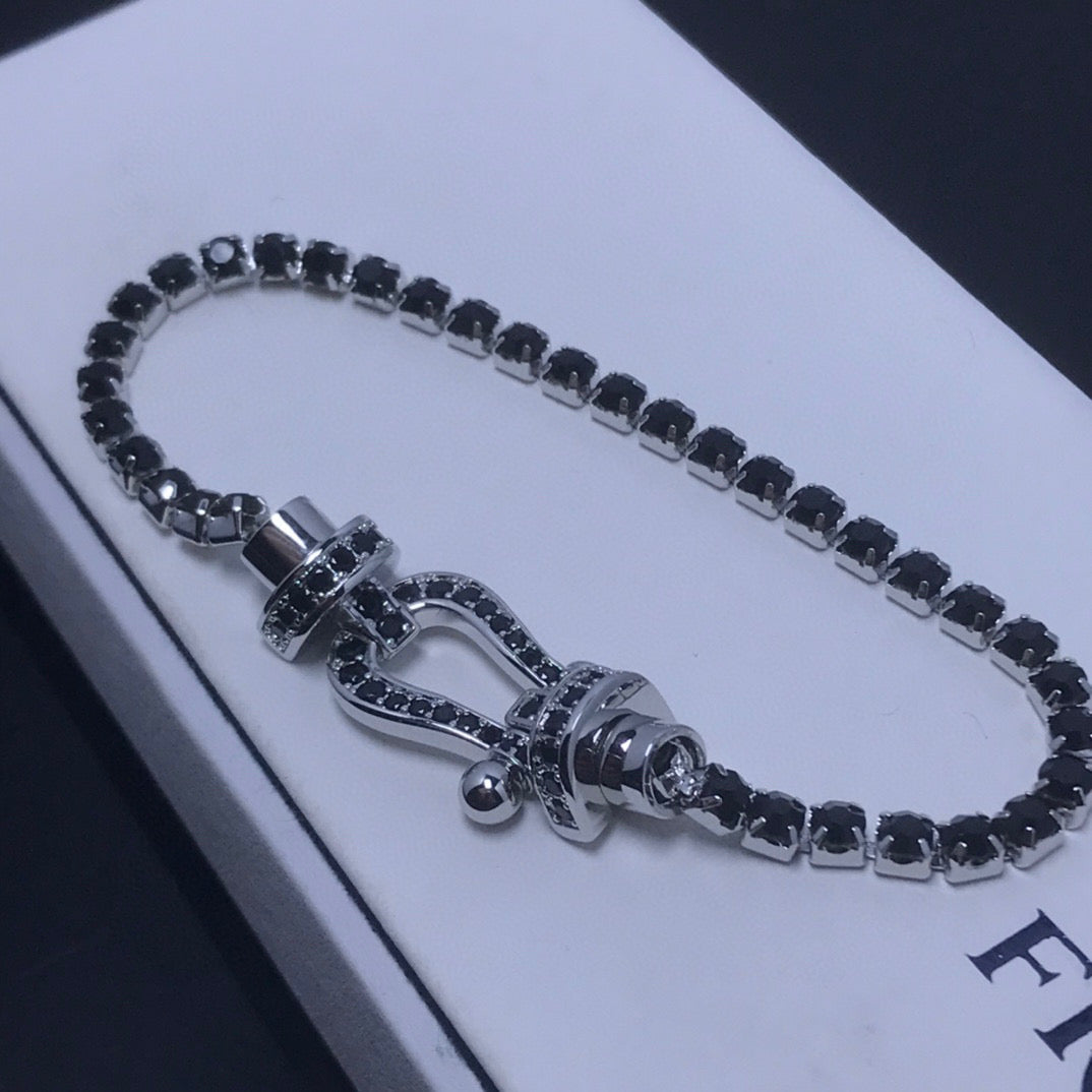 [Lucky Star]FORCE  LARGE HORSESHOE FULL DIAMOND TENNIS BRACELET