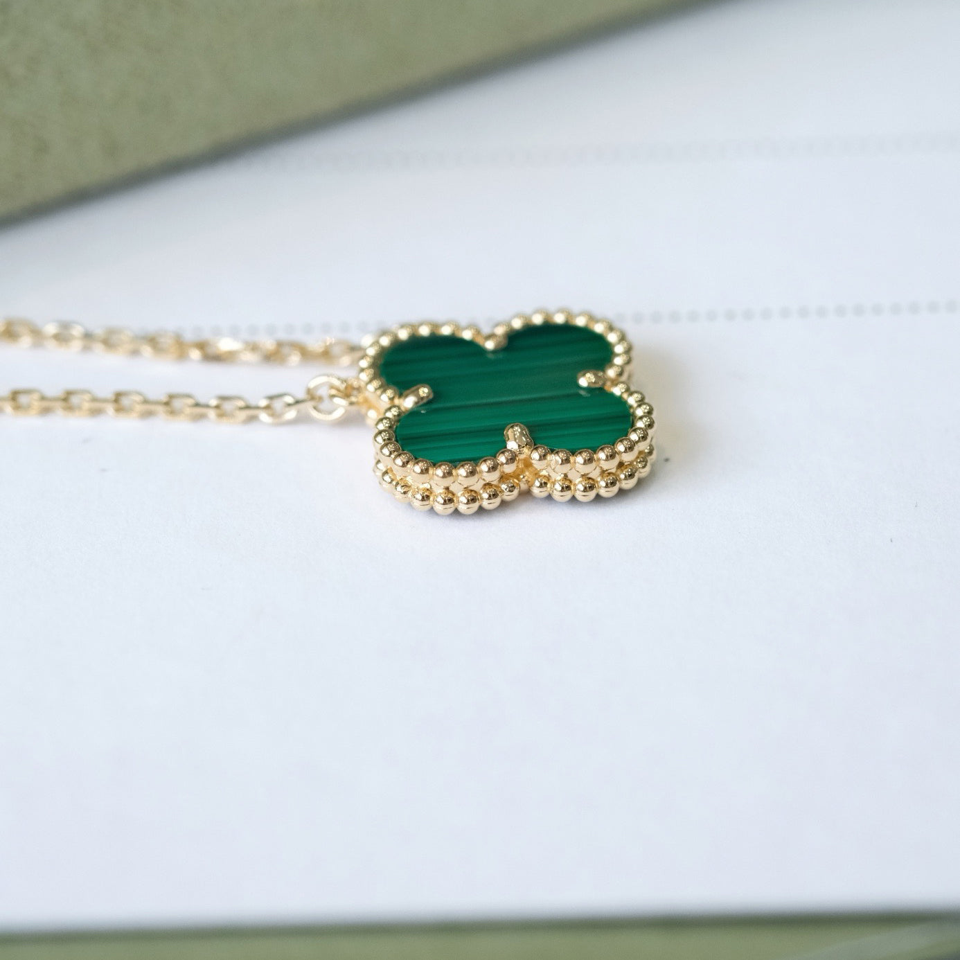 [Lucky Star]CLOVER 15MM MALACHITE SINGLE FLOWER  NECKLACE