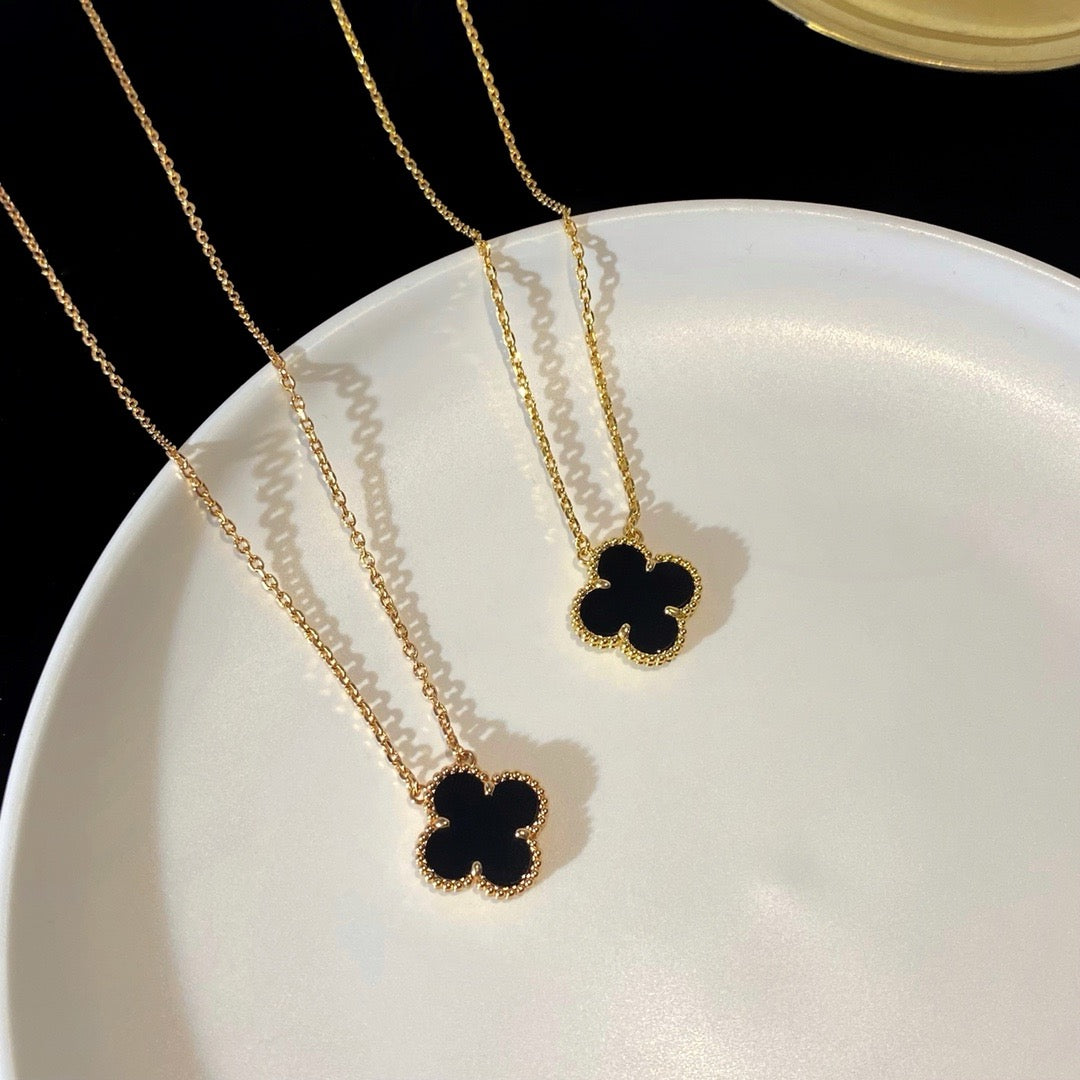 [Lucky Star]CLOVER 15MM BLACK ONYX SINGLE FLOWER NECKLACE