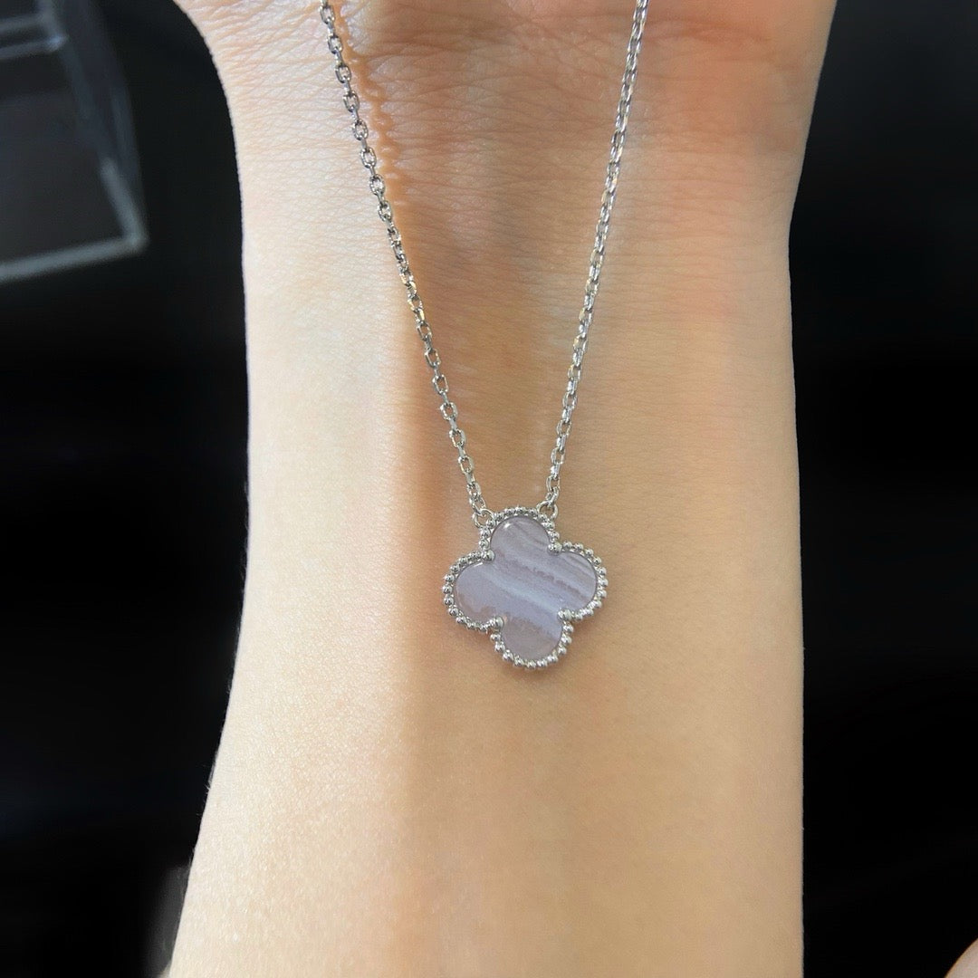 [Lucky Star]CLOVER 15MM BLUE CHALCEDONY NECKLACE SILVER
