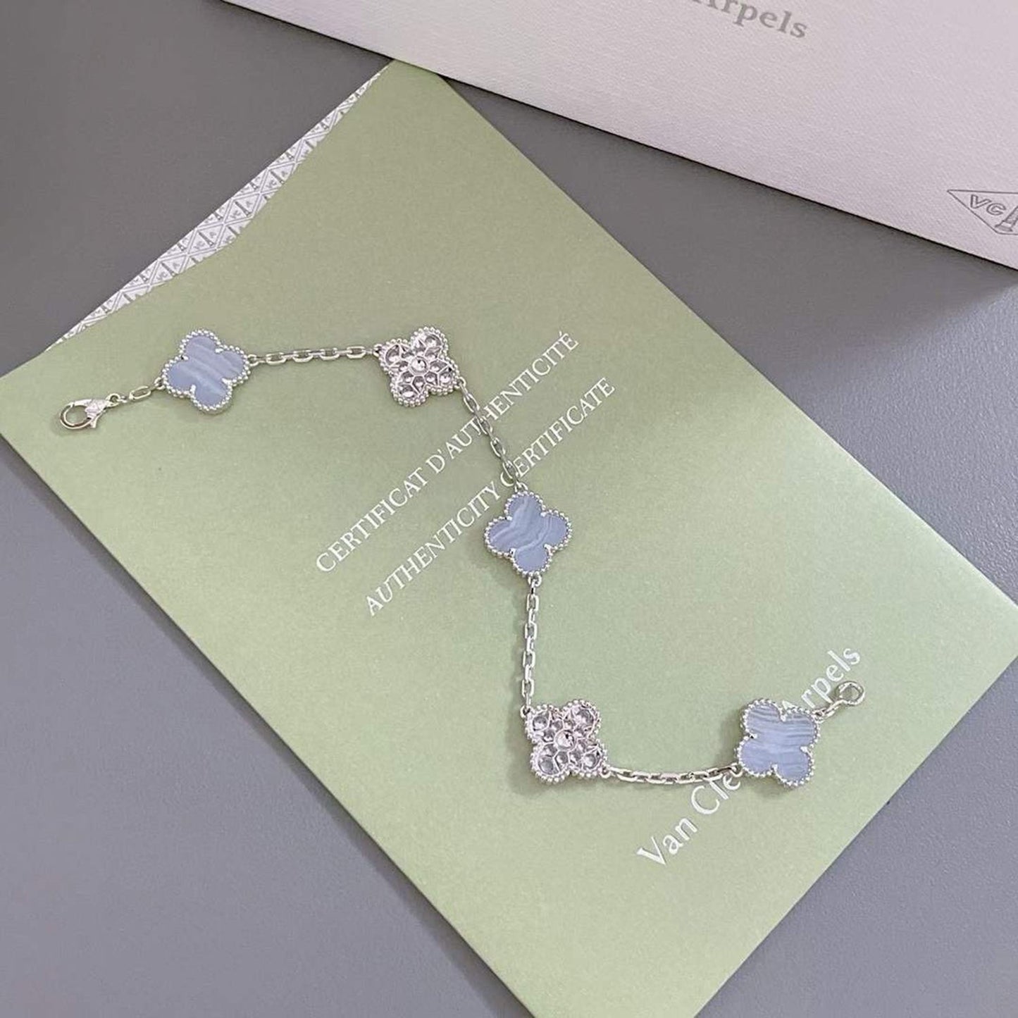 [Lucky Star]CLOVER  5 MOTIF DIAMOND PURPLE CHALCEDONY BRACELET SILVER