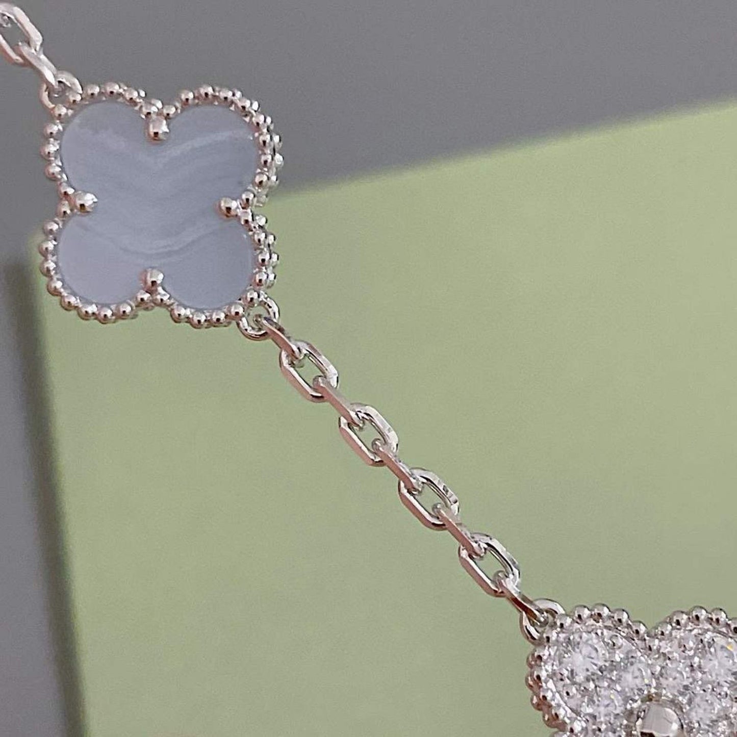 [Lucky Star]CLOVER  5 MOTIF DIAMOND PURPLE CHALCEDONY BRACELET SILVER