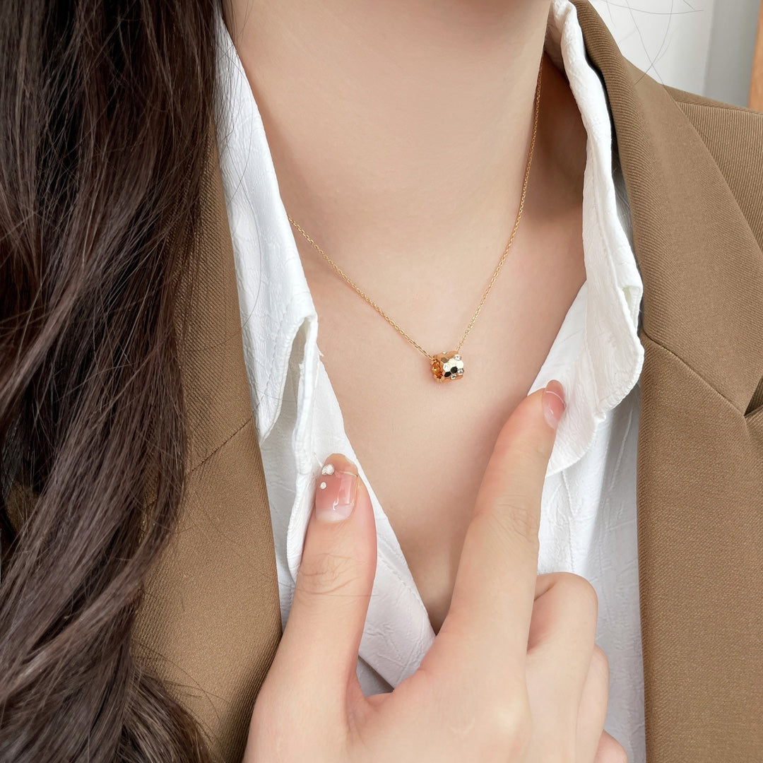 [Lucky Star]BEE MINI PEDANT DIAMOND NECKLACE