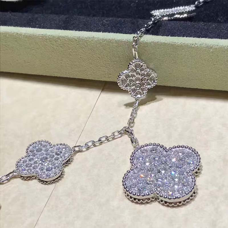 [Lucky Star]CLOVER 6 MOTIFS SILVER DIAMOND BRACELET