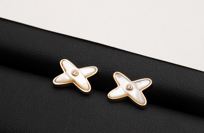 [Lucky Star]JEUX DE WHITE MOP PINK GOLD DIAMOND EARRINGS