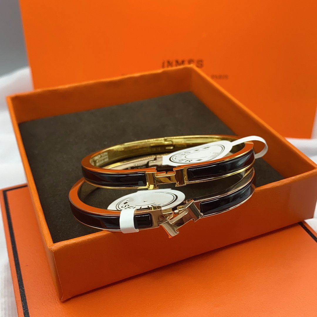 [Lucky Star]CLASSIC HM CLIC BLACK 8MM ENAMEL BRACELET