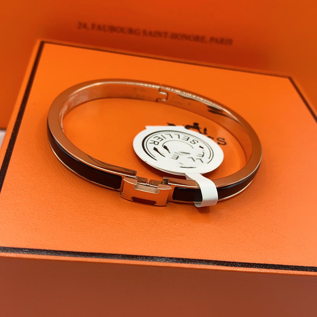 [Lucky Star]CLASSIC HM CLIC BLACK 8MM ENAMEL BRACELET