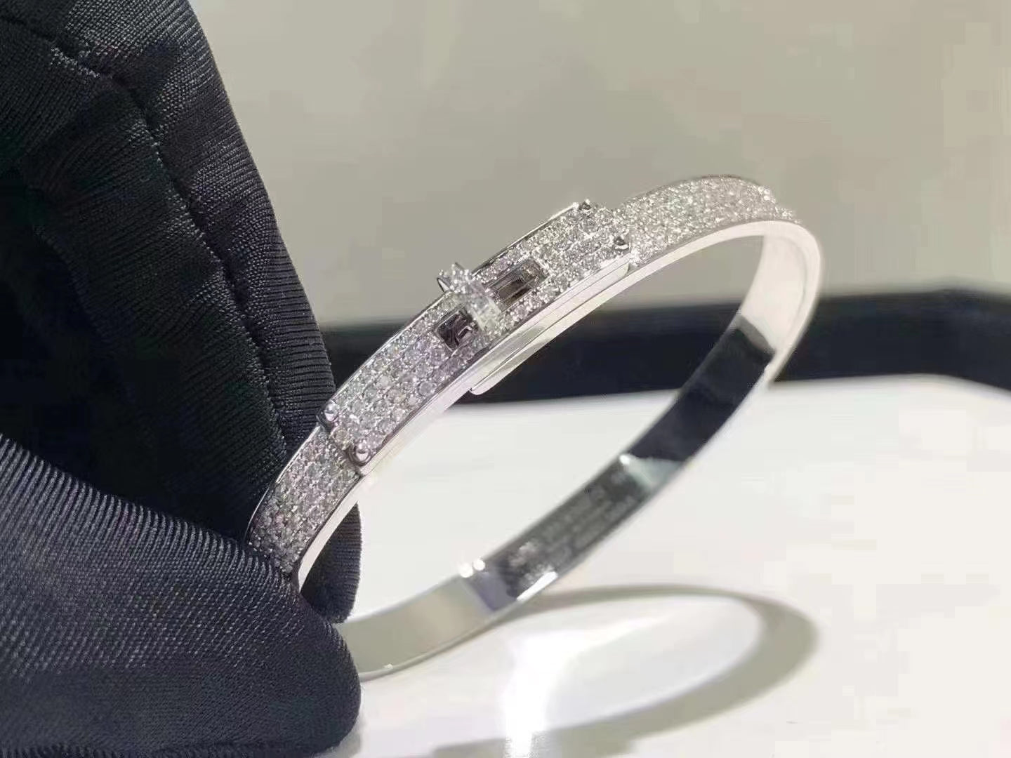 [Lucky Star]HM KELLY BRACELET IN SILVER AND FULL PAVE DIAMOND