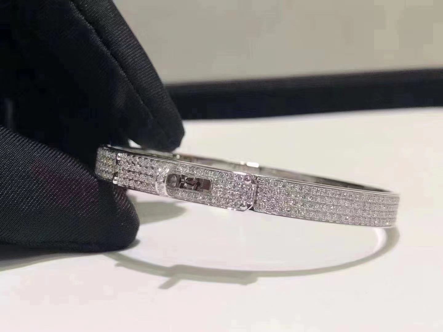 [Lucky Star]HM KELLY BRACELET IN SILVER AND FULL PAVE DIAMOND