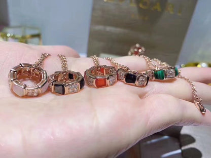 [Lucky Star]SERPENTI PEDANT DIAMOND NECKLACE