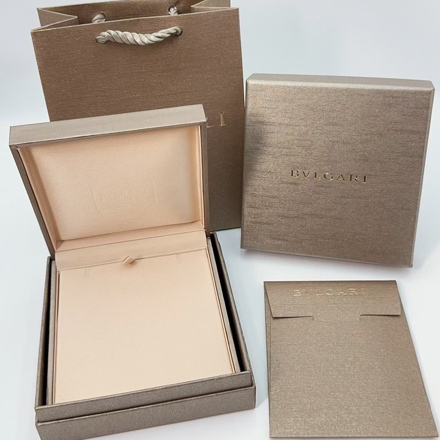 [Lucky Star]BV BRACELET NECKLACE RING BOX GIFT BAG