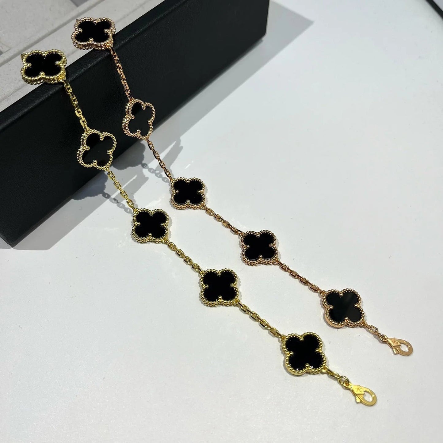 [Lucky Star]CLOVER  5 MOTIFS BLACK ONYX BRACELET