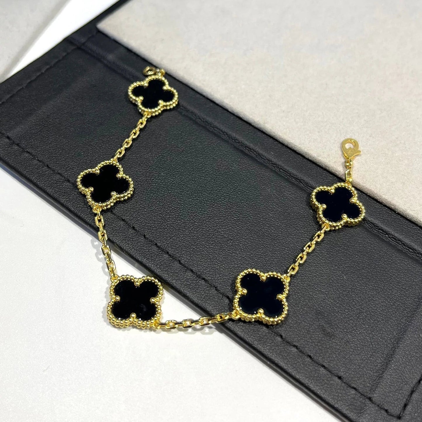 [Lucky Star]CLOVER  5 MOTIFS BLACK ONYX BRACELET