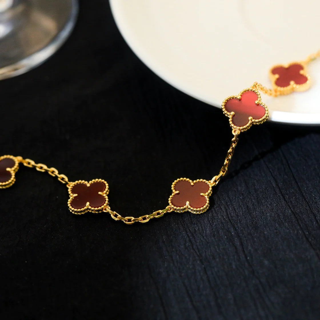 [Lucky Star]CLOVER 5 MOTIFS RED AGATE  BRACELET