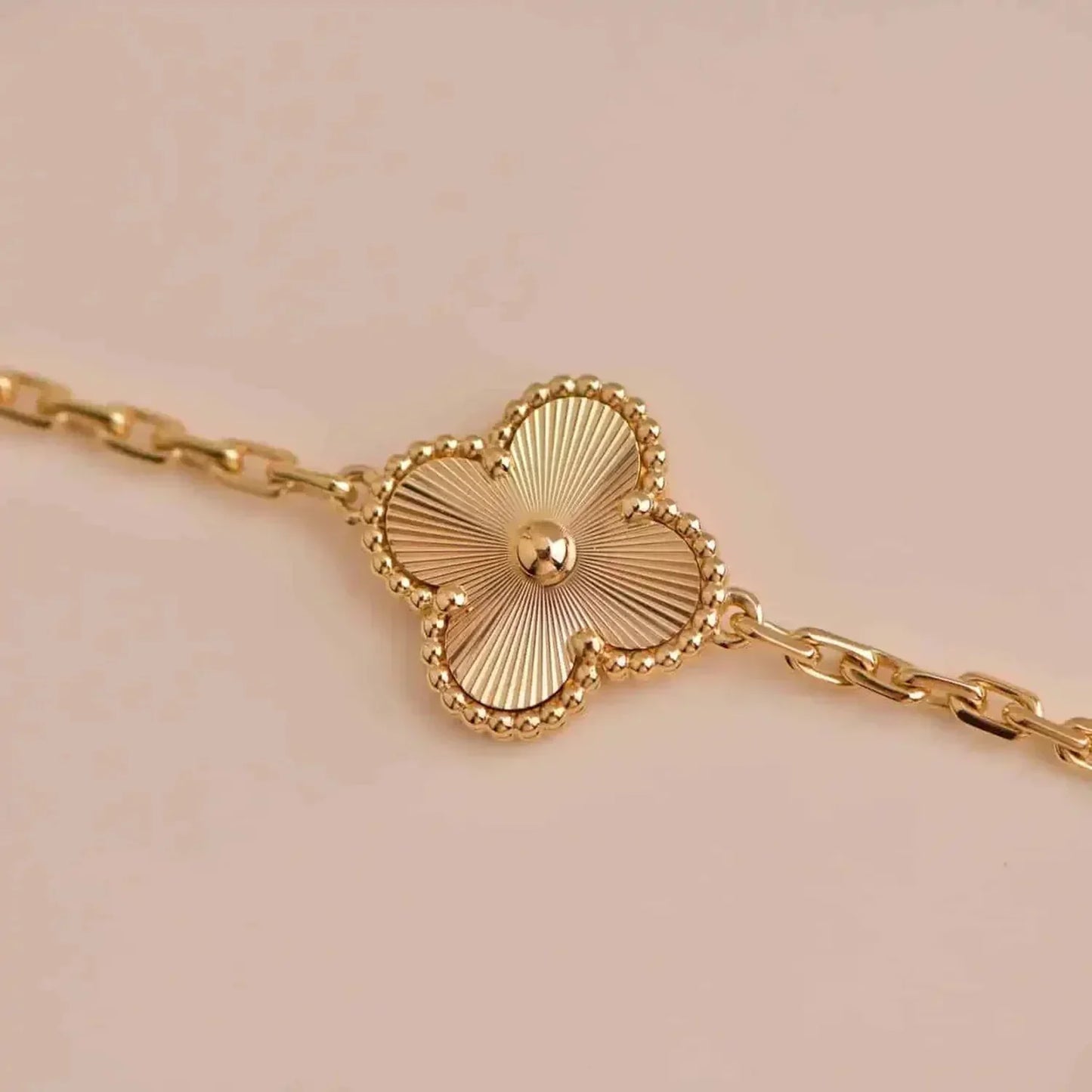 [Lucky Star]CLOVER 5 FLOWERS LASER BRACELET