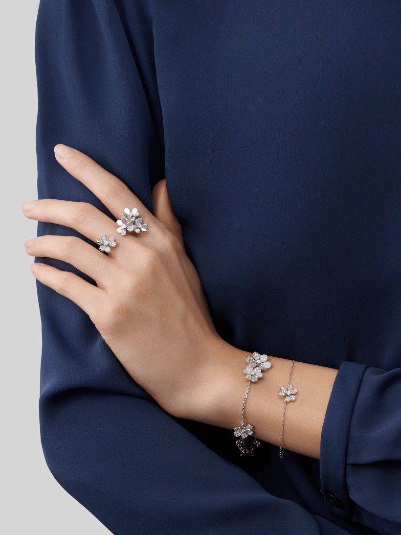 [Lucky Star]FRIVOLE SILVER FLOWER DIAMOND BRACELET