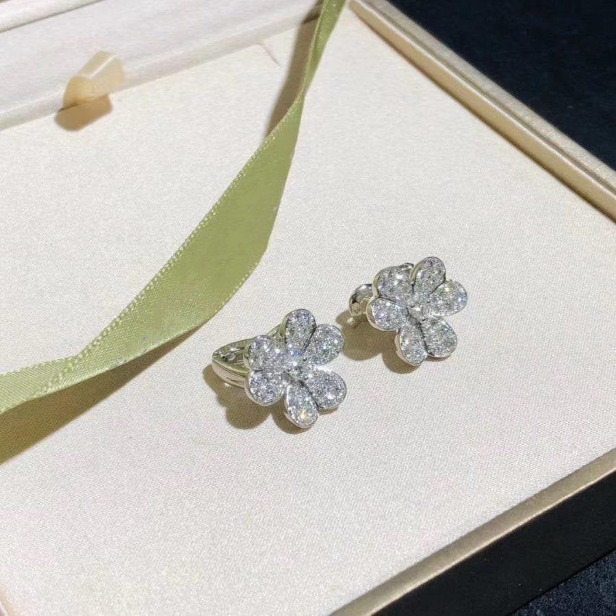 [Lucky Star]FRIVOLE SILVER FLOWER DIAMOND EARRINGS