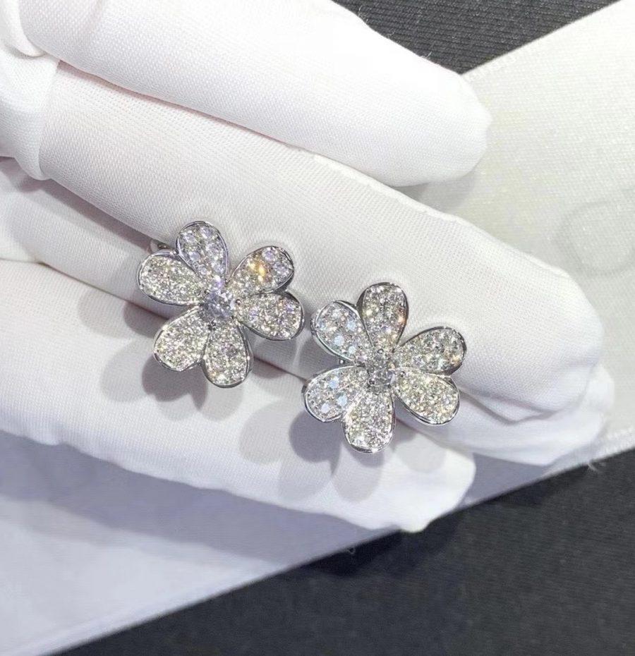 [Lucky Star]FRIVOLE SILVER FLOWER DIAMOND EARRINGS
