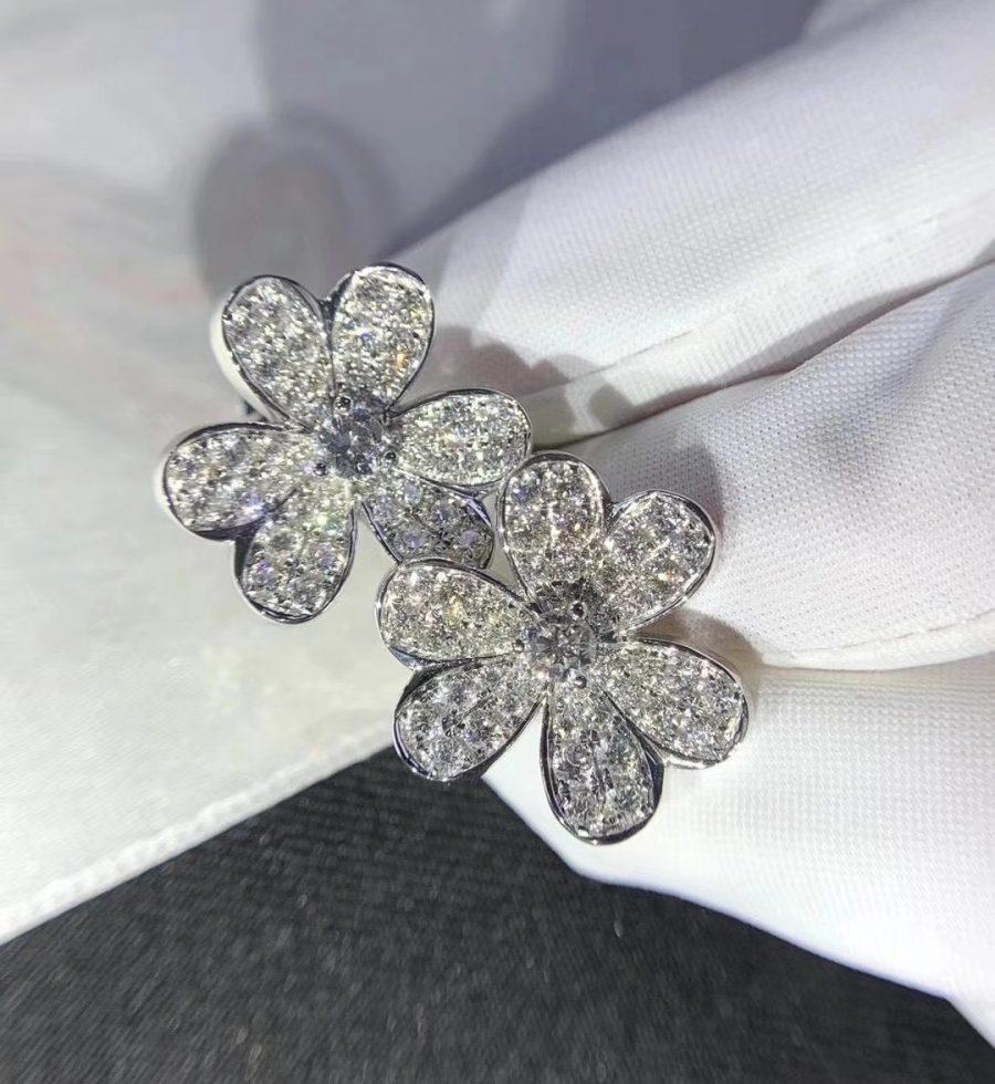 [Lucky Star]FRIVOLE SILVER FLOWER DIAMOND EARRINGS