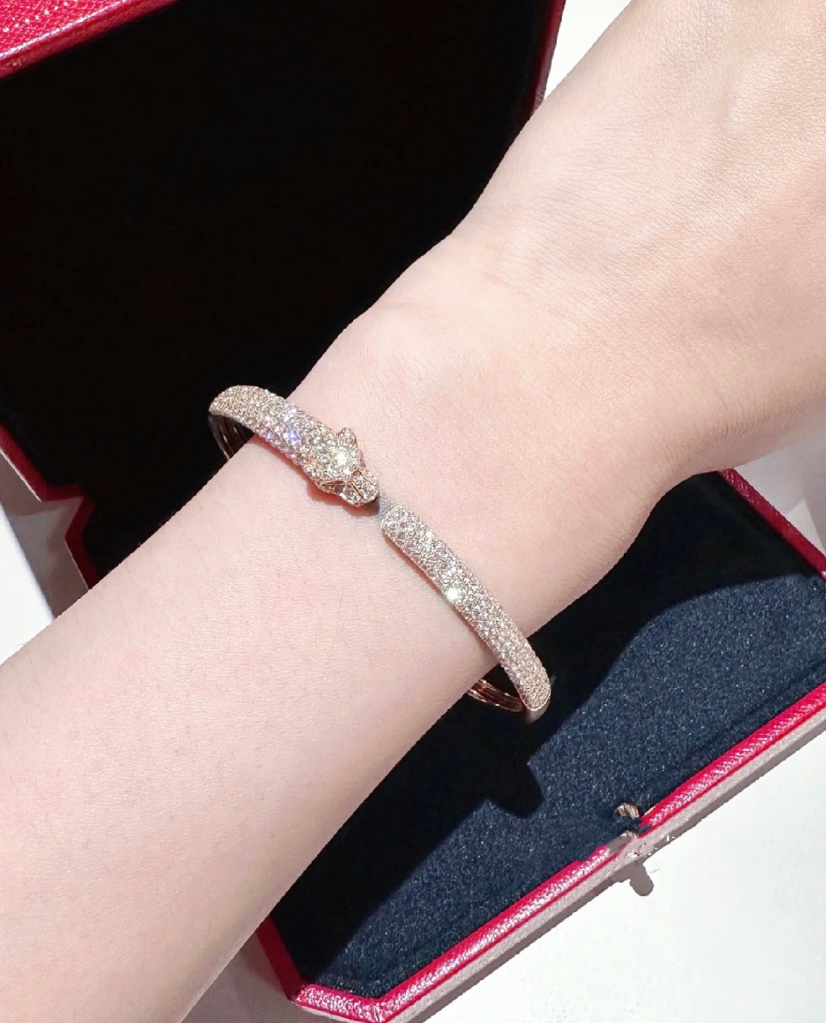 [Lucky Star]PANTHERE FULL DIAMOND OPEN BRACELET
