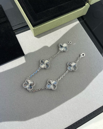 [Lucky Star]CLOVER SILVER 5 MOTIFS BRACELET
